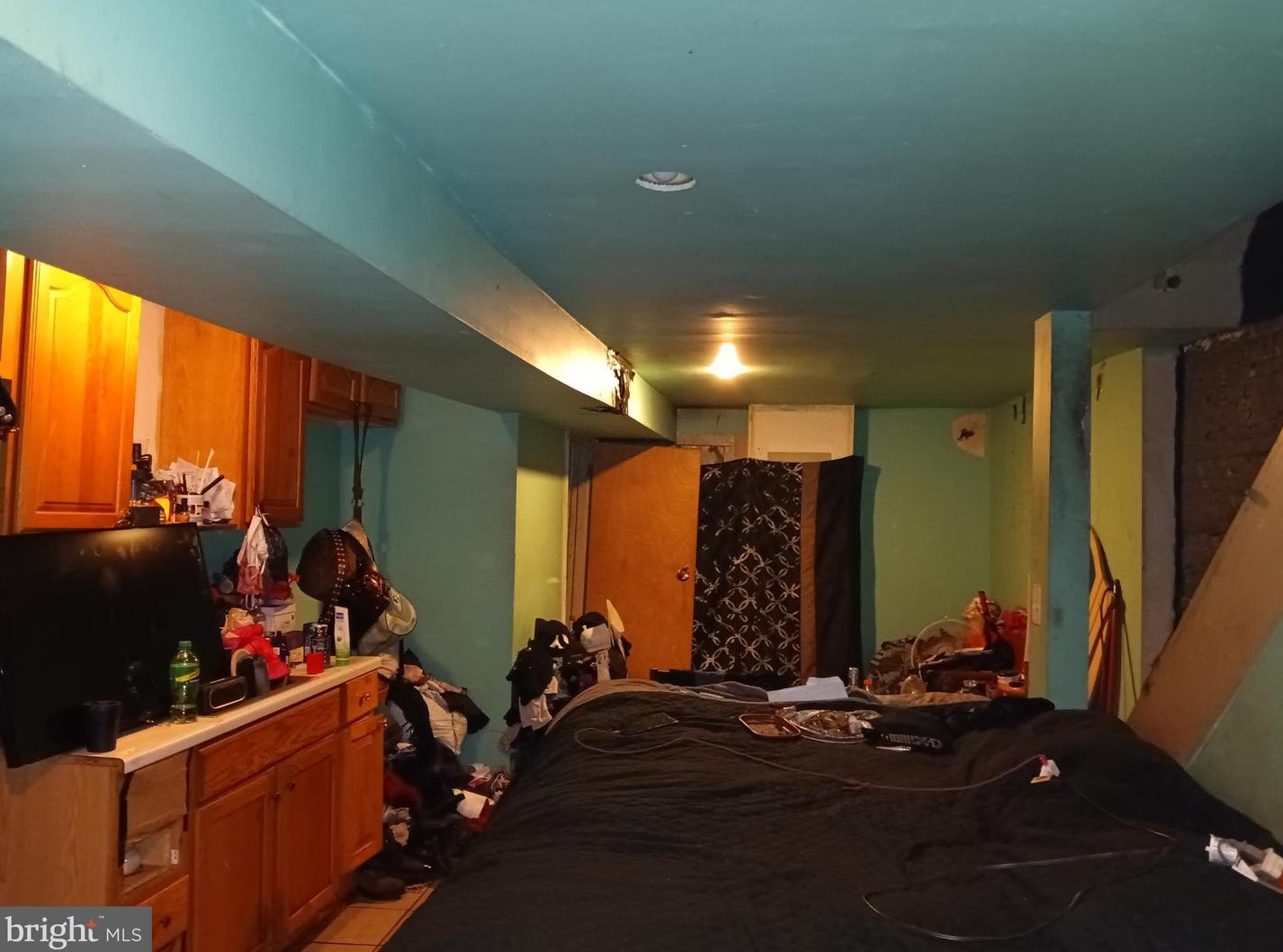 2118 Aiken St, Baltimore MD  21218-6207 exterior