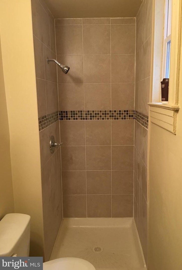4711 Frederick Ave, Baltimore MD  21229-4035 exterior