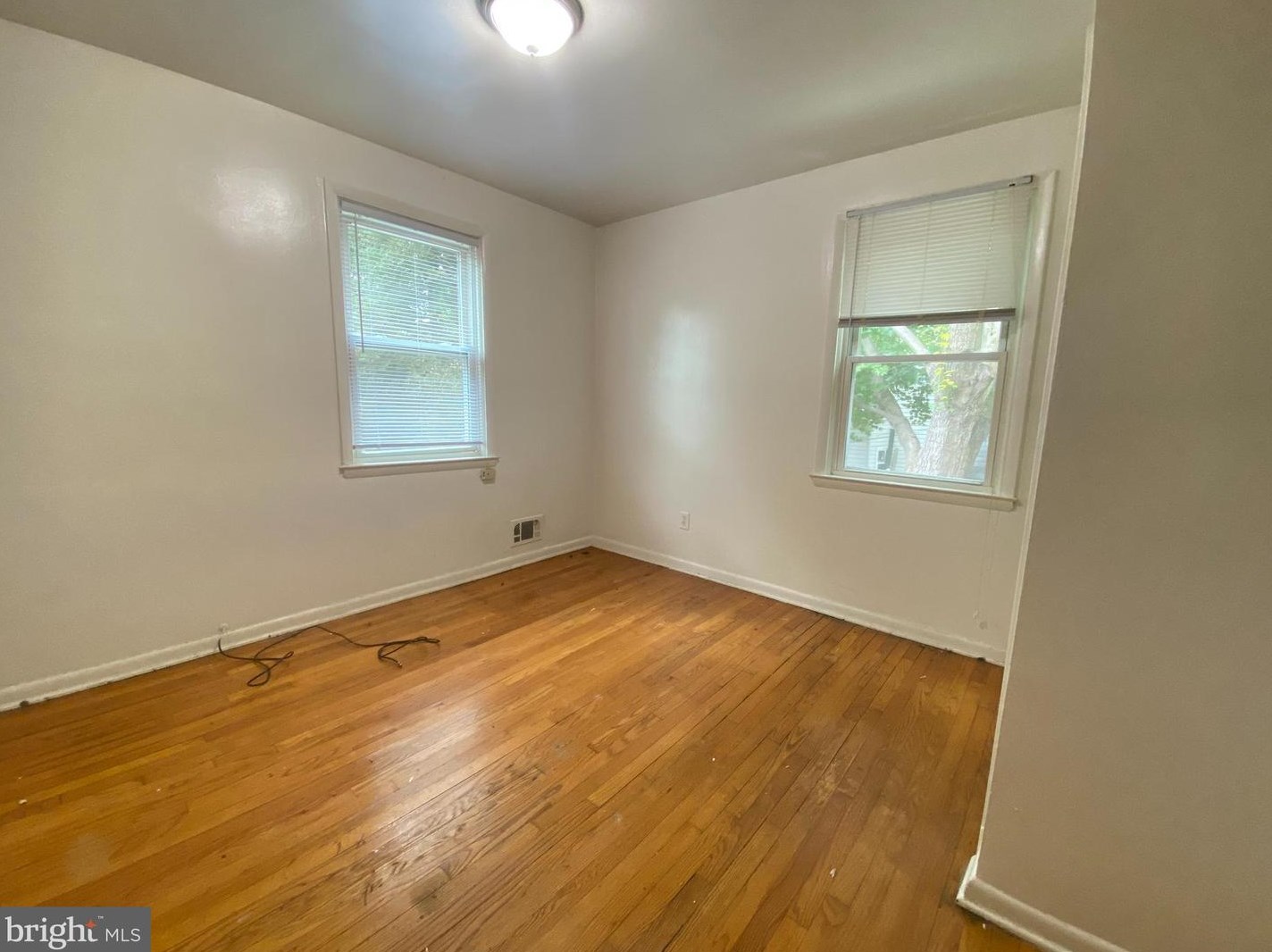 3815 Birchview Ave, Baltimore MD  21206-1789 exterior