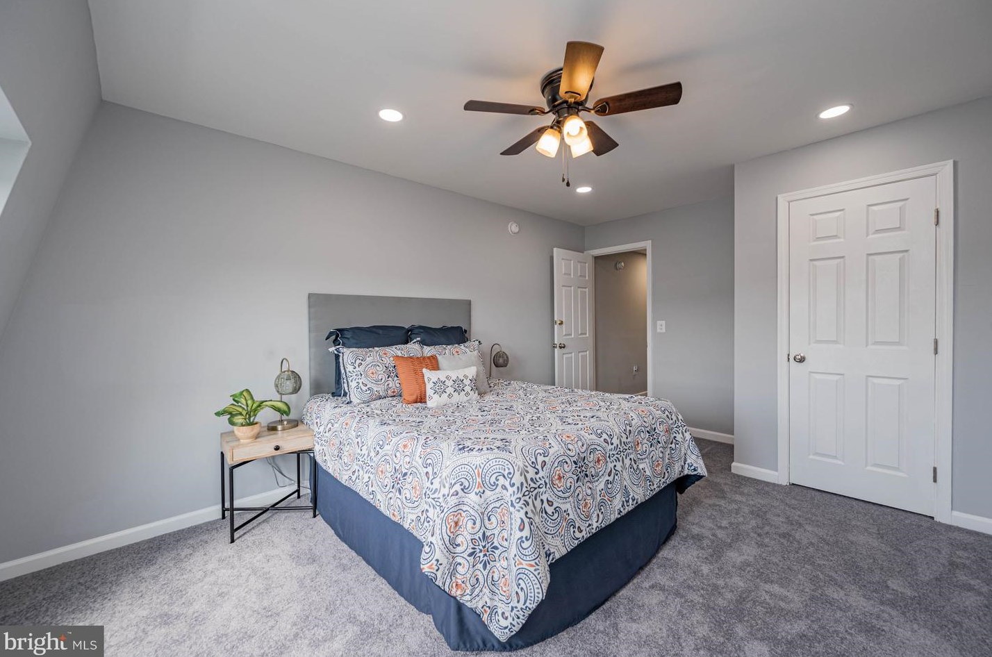 2239 Barclay St, Baltimore MD  21218-5845 exterior