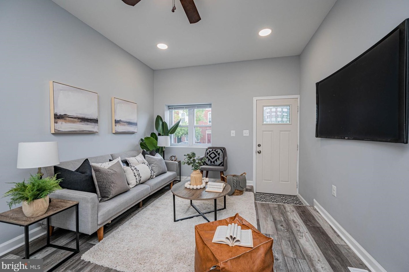 2239 Barclay St, Baltimore MD  21218-5845 exterior