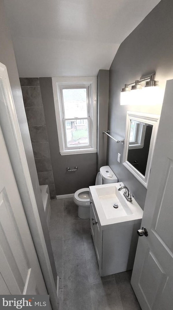 4117 Kinsway, Baltimore MD 21206-2534 exterior