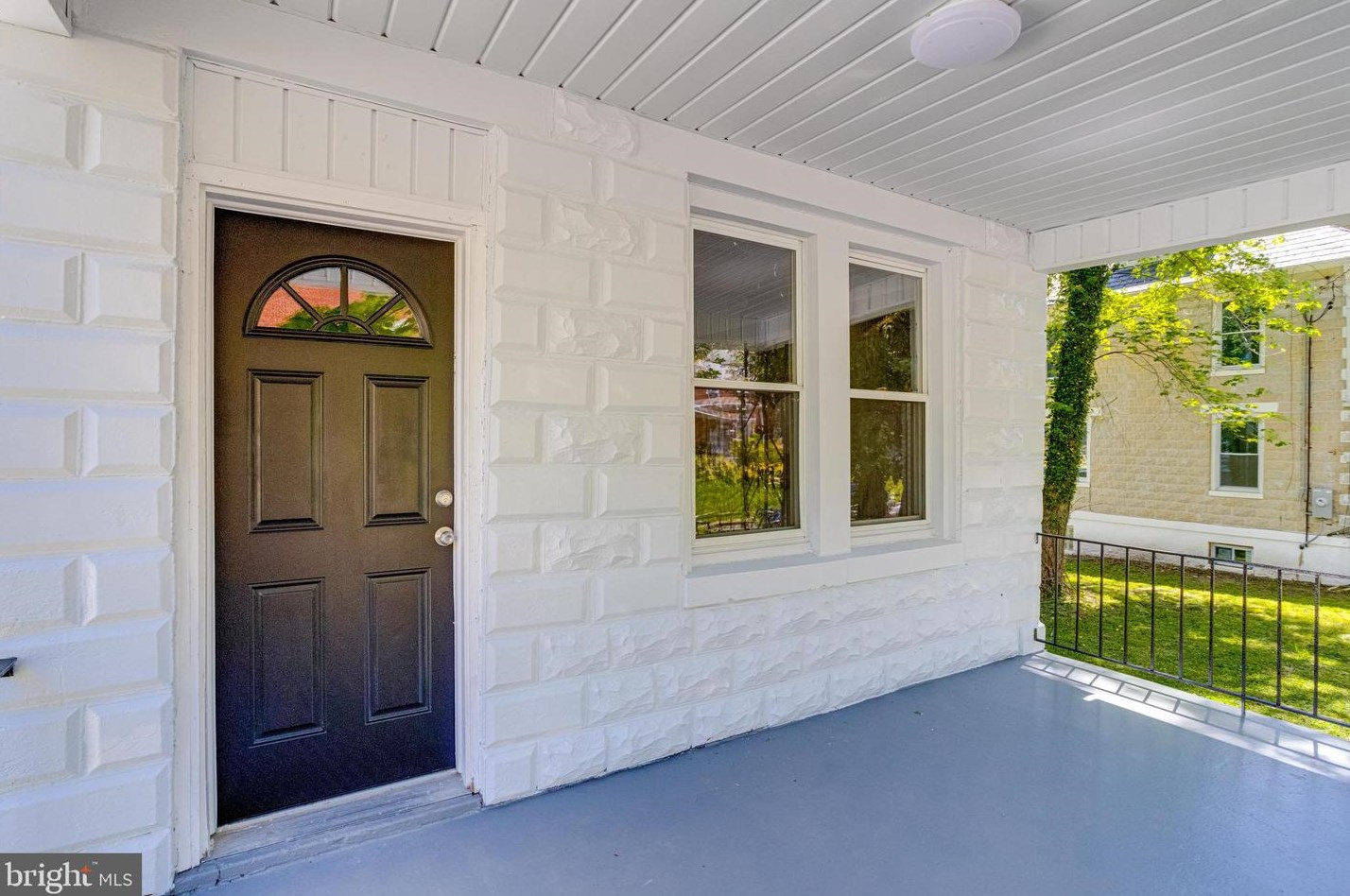 6109 Everall Ave, Baltimore MD  21206-1930 exterior