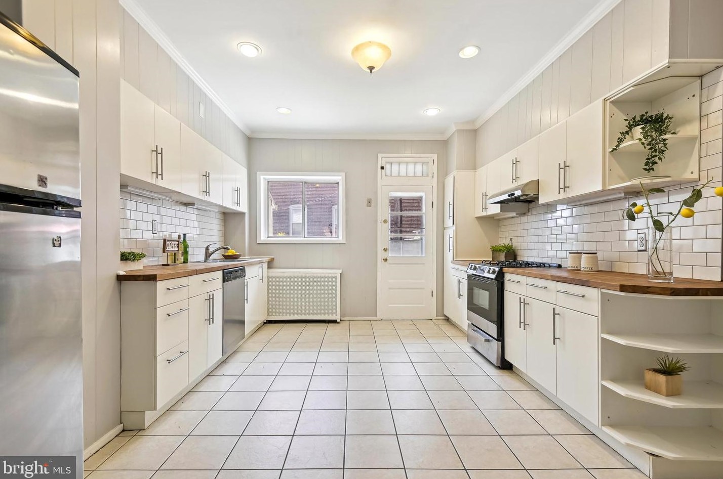 3903 Hudson St, Baltimore MD 21224-4952 exterior