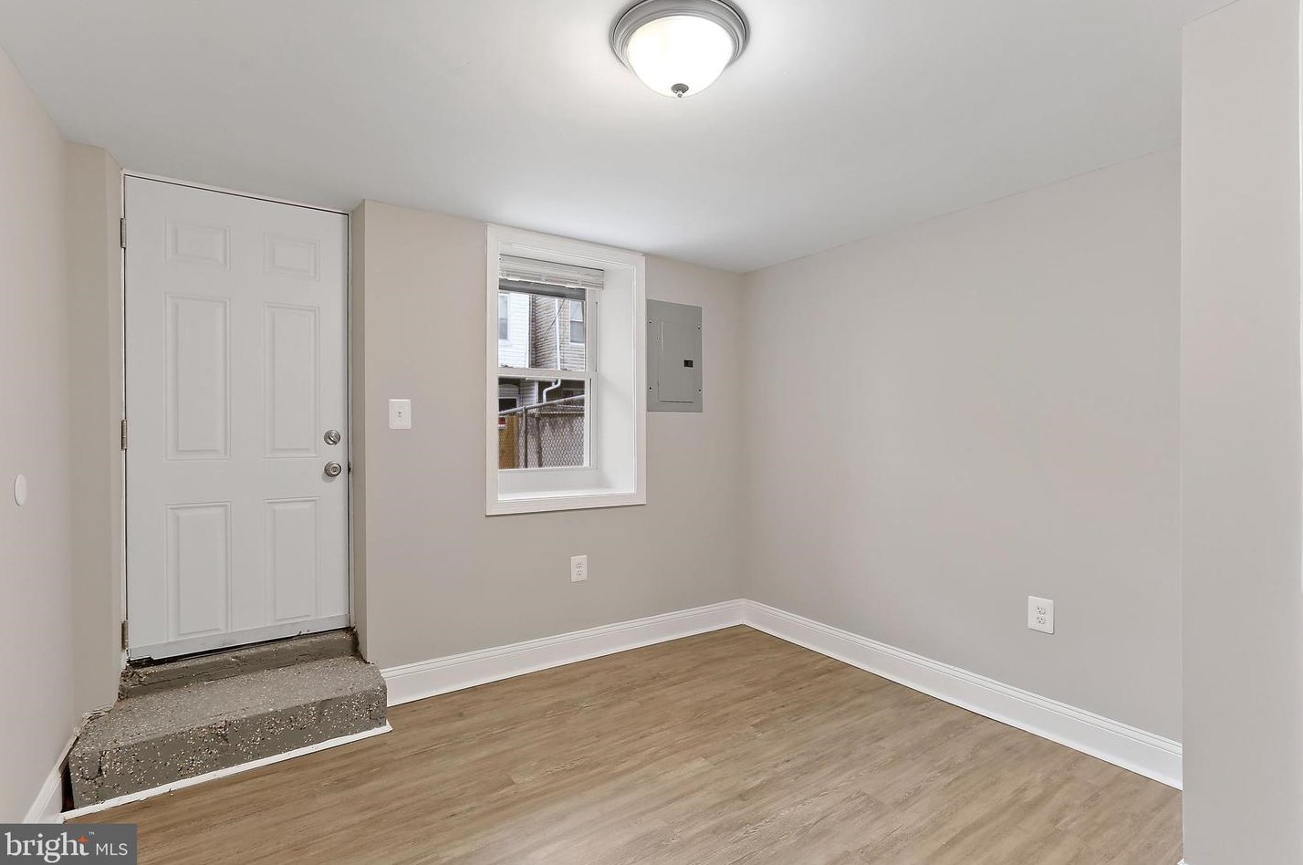 604 Streeper St, Baltimore MD  21205-2714 exterior