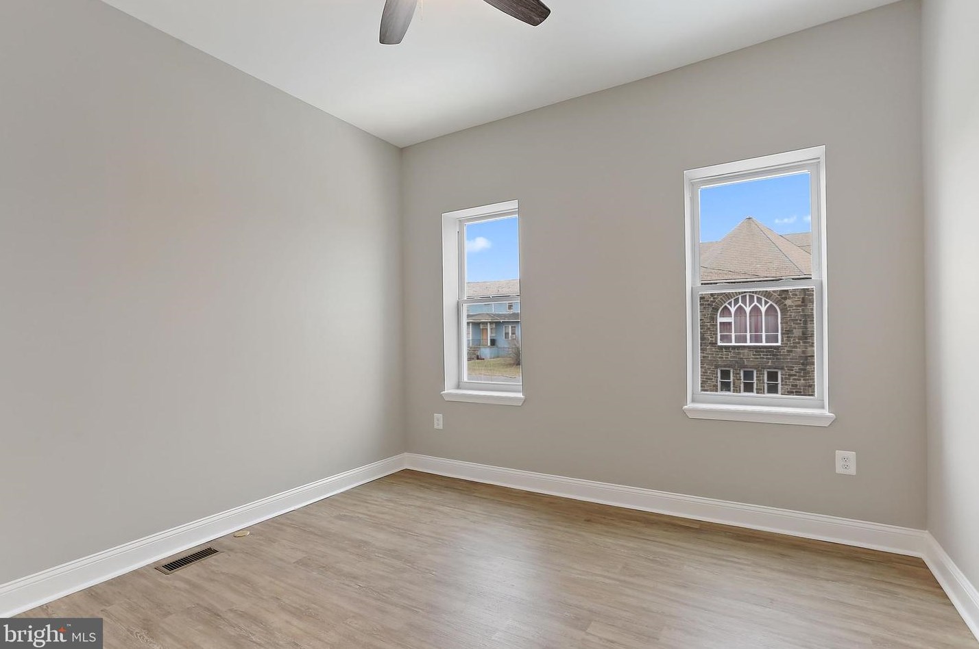 604 Streeper St, Baltimore MD  21205-2714 exterior