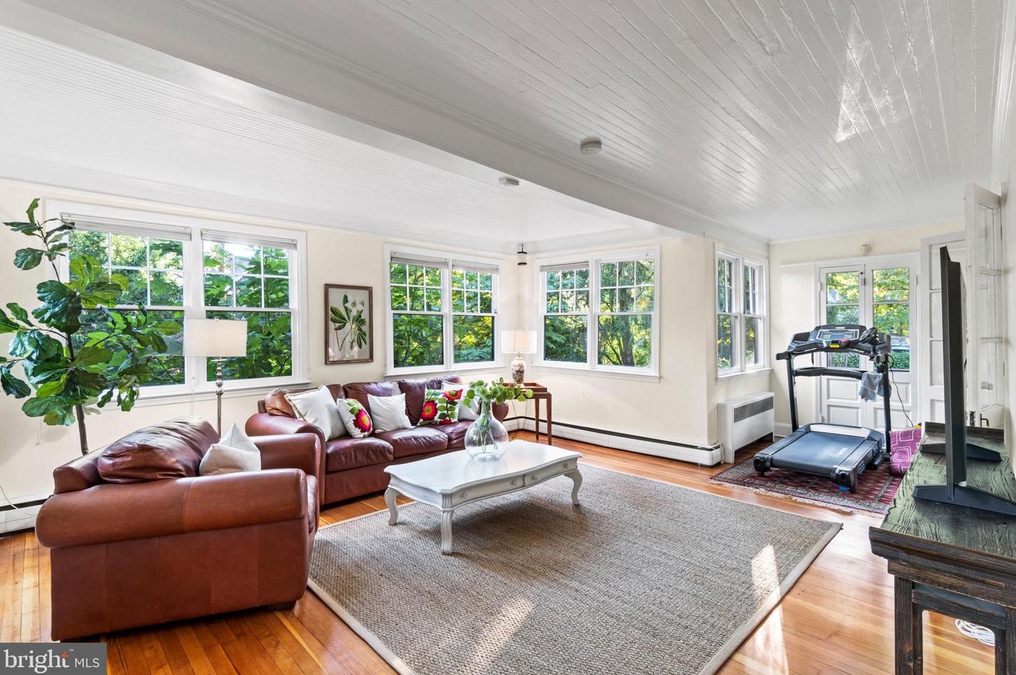 317 Hawthorne Rd, Baltimore MD 21220-4811 exterior