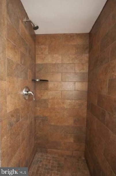 3402 Milford Ave, Baltimore MD 21207-7125 exterior