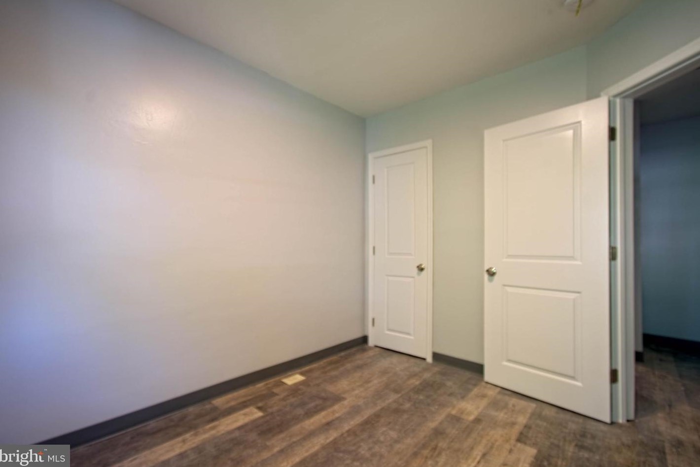 5504 Midwood Ave, Baltimore MD 21212-4029 exterior