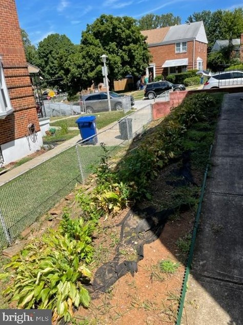 5621 Cadillac Ave, Baltimore MD 21207-7010 exterior