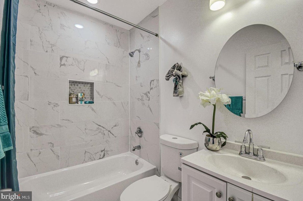 1617 Bond St, Baltimore MD  21213-2312 exterior