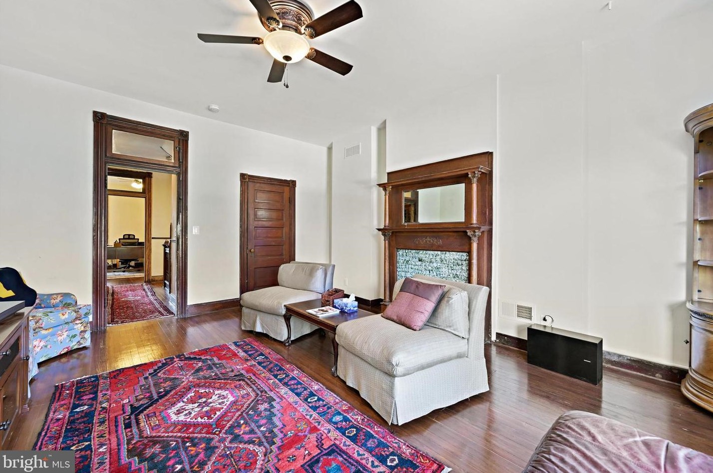 2820 Calvert St, Baltimore MD 21202-3737 exterior