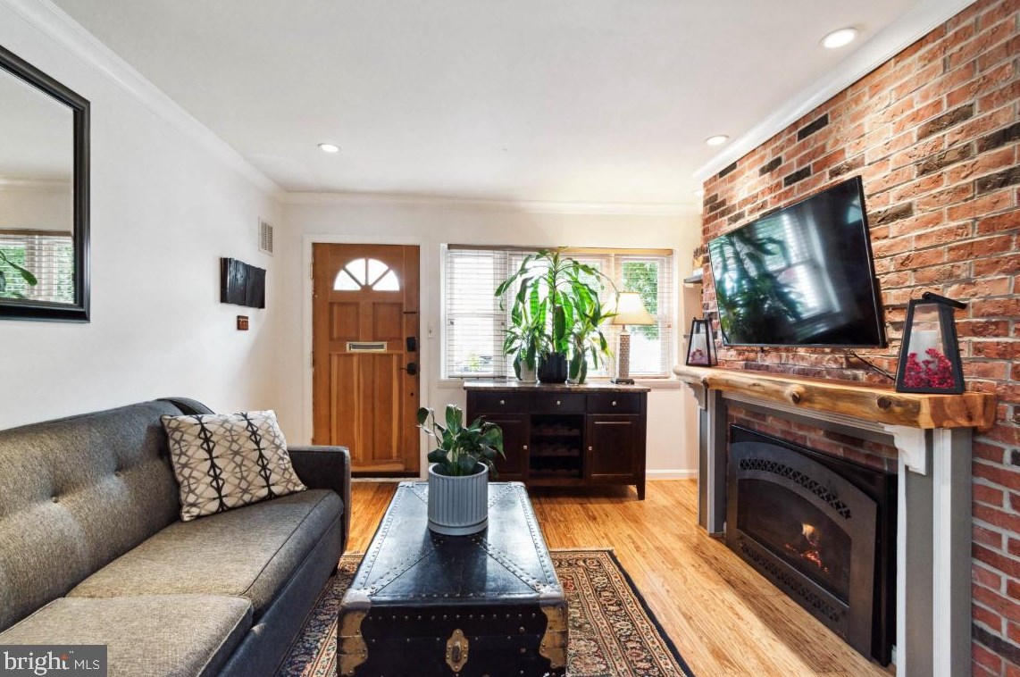 2043 Gough St, Baltimore MD  21231-2617 exterior