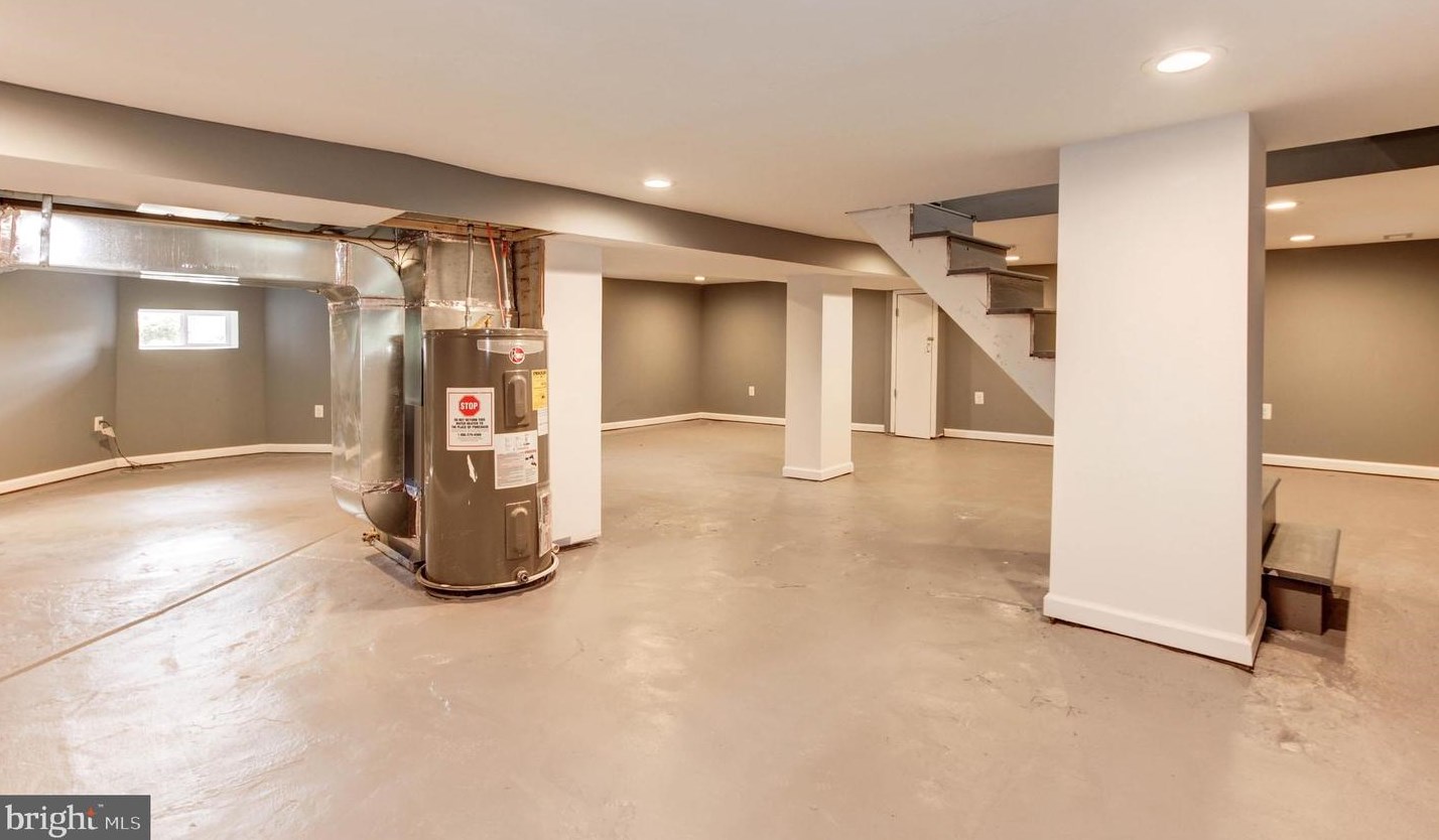 5105 Ivanhoe Ave, Baltimore MD  21212-4320 exterior