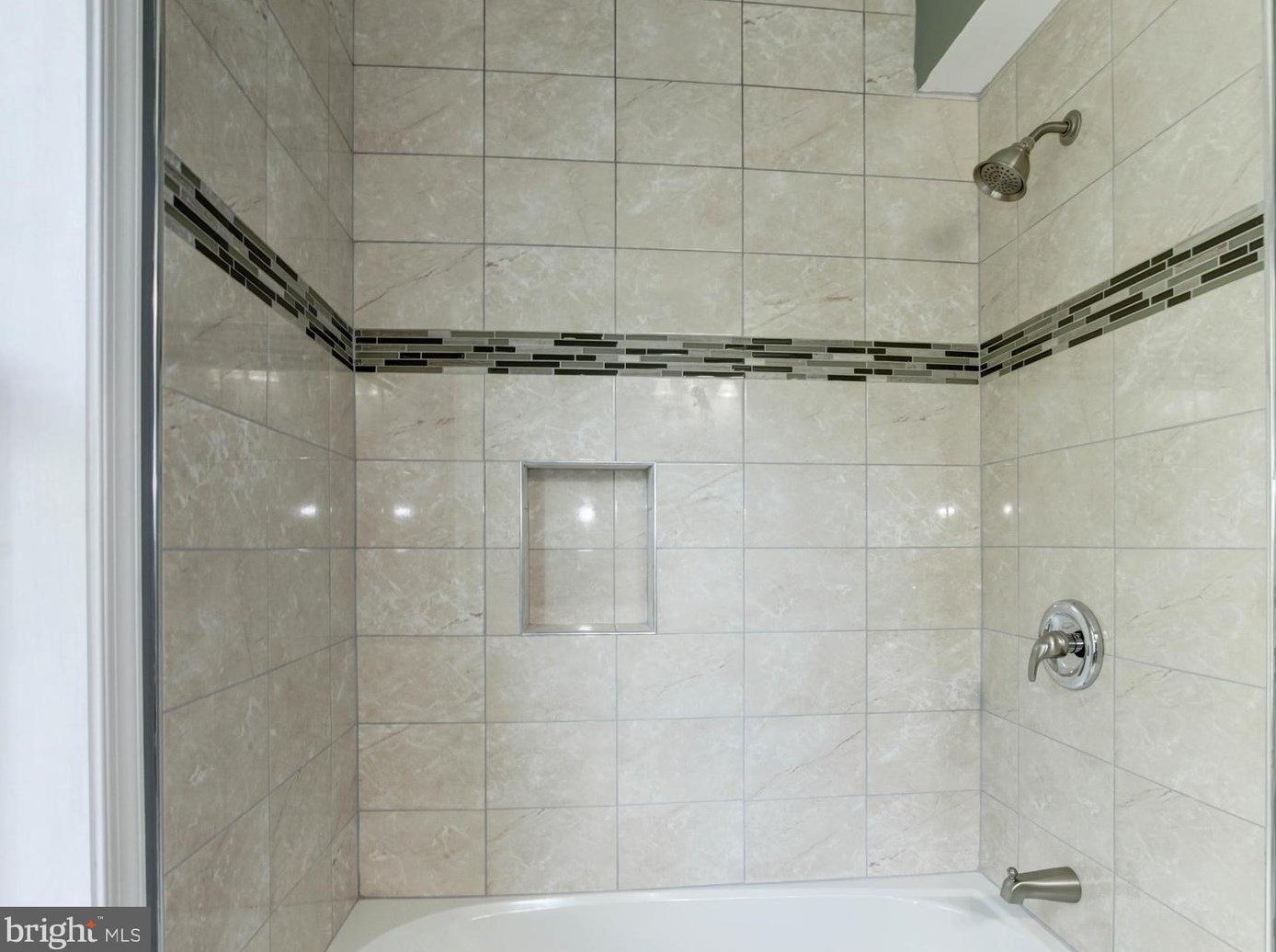 5105 Ivanhoe Ave, Baltimore MD  21212-4320 exterior