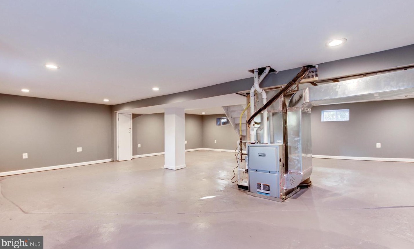 5105 Ivanhoe Ave, Baltimore MD  21212-4320 exterior