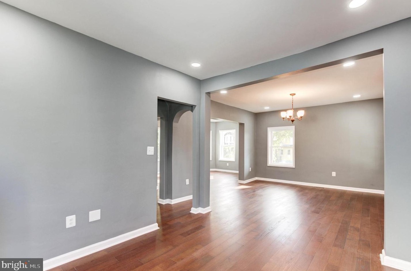 5105 Ivanhoe Ave, Baltimore MD  21212-4320 exterior