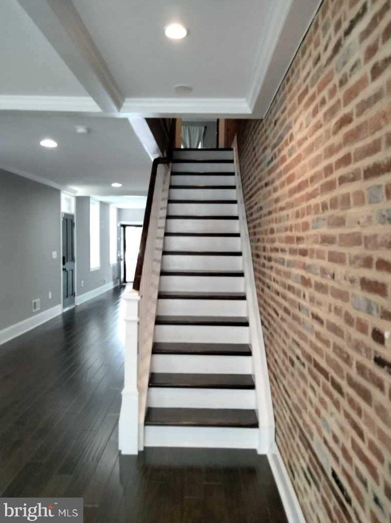 309 Cross St, Baltimore MD  21230-4115 exterior