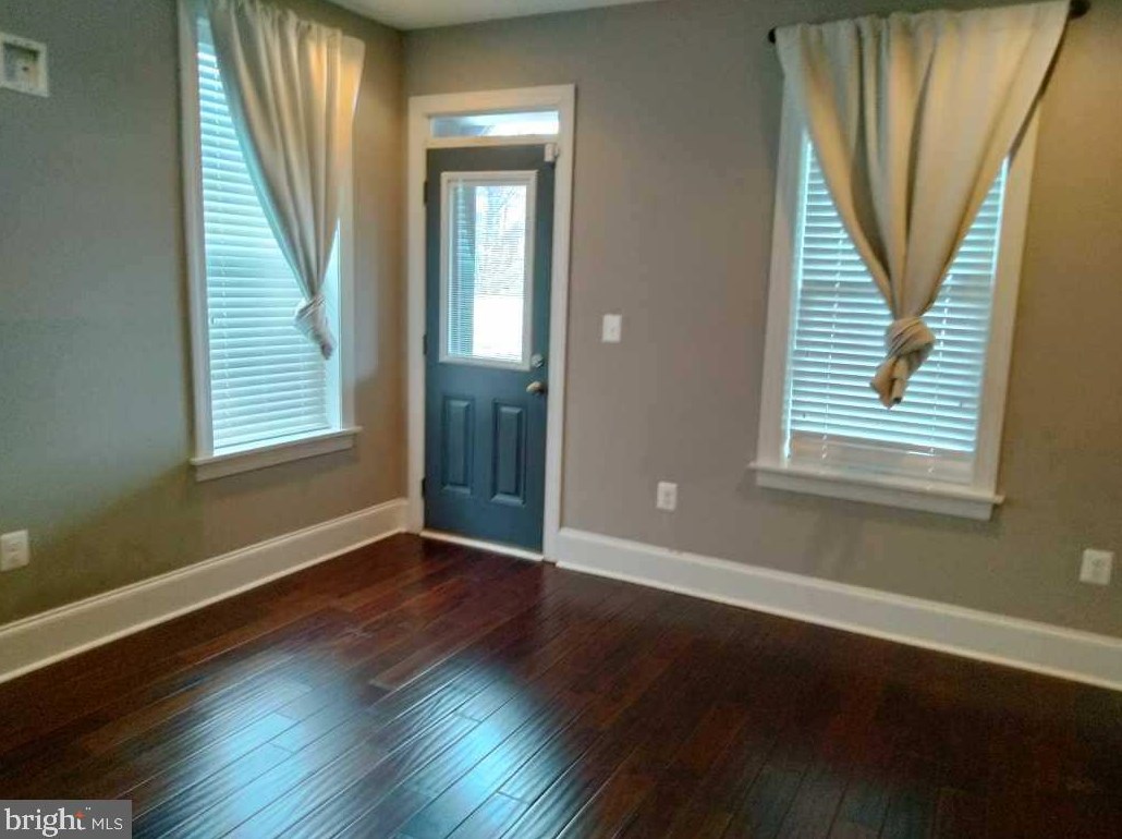 309 Cross St, Baltimore MD  21230-4115 exterior
