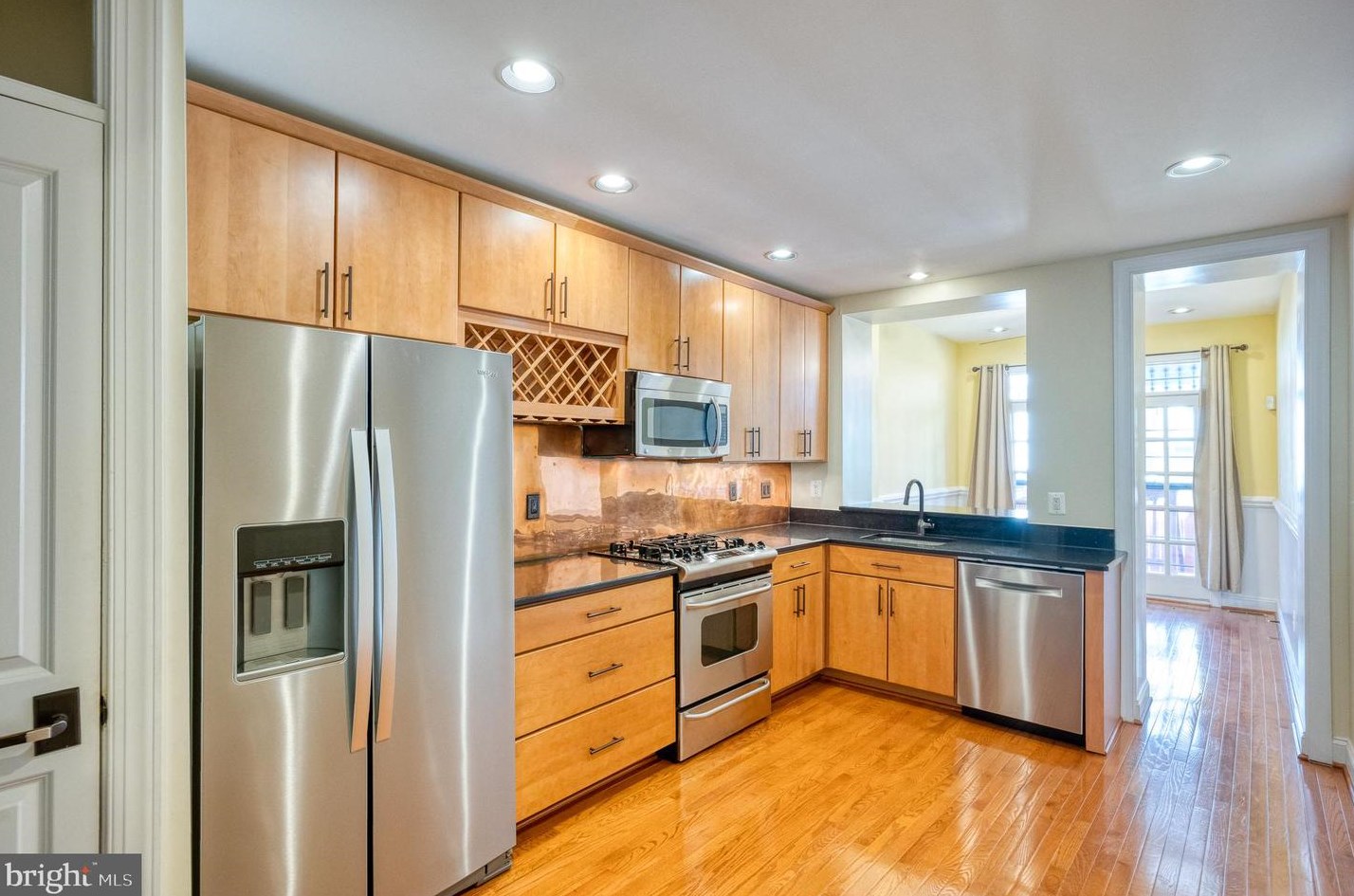 13 Glover St, Baltimore MD  21224-1140 exterior