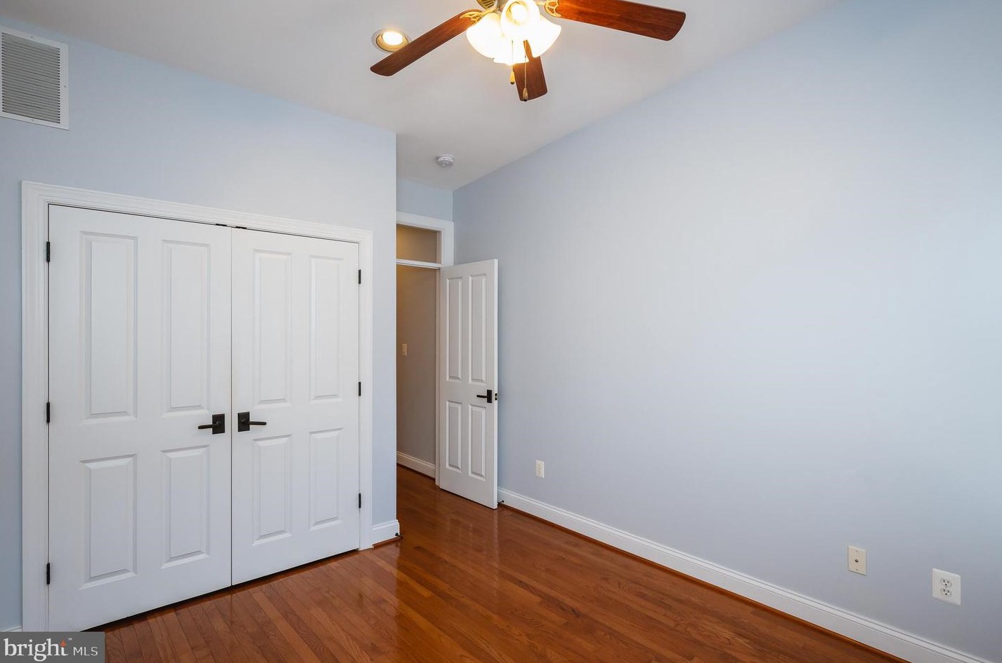 13 Glover St, Baltimore MD  21224-1140 exterior