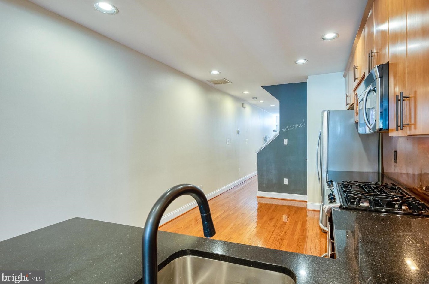13 Glover St, Baltimore MD  21224-1140 exterior