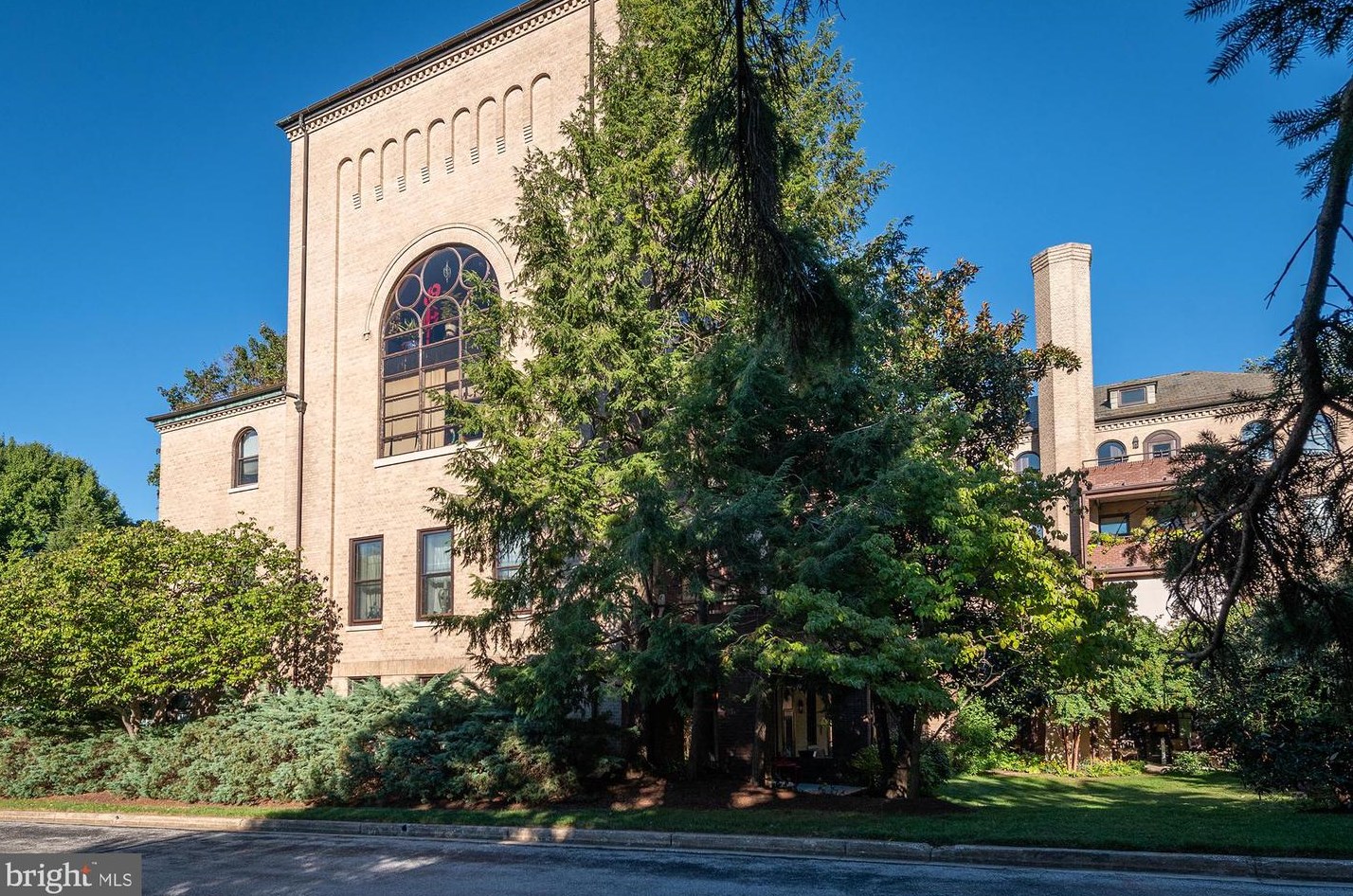 5712 Roland Ave, Baltimore MD  21210-1351 exterior