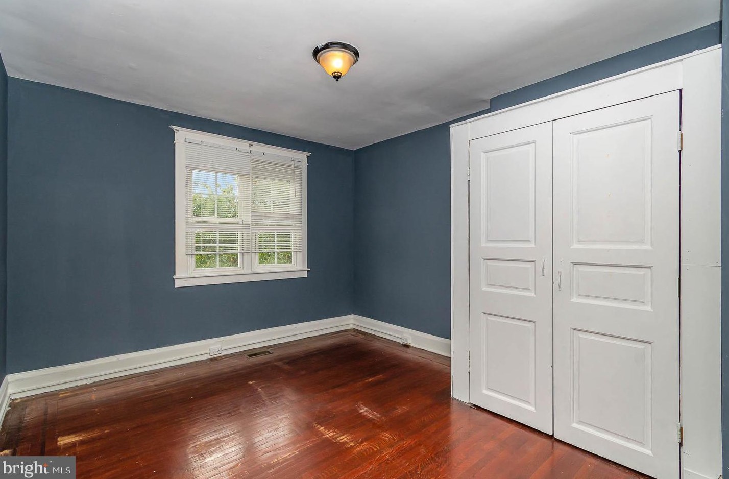 4124 Edmondson Ave, Baltimore MD  21229-1807 exterior