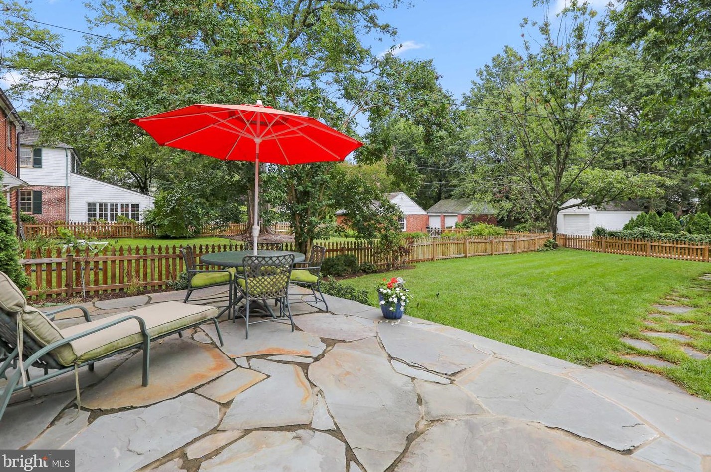 313 Broadmoor Rd, Baltimore MD  21212-3808 exterior