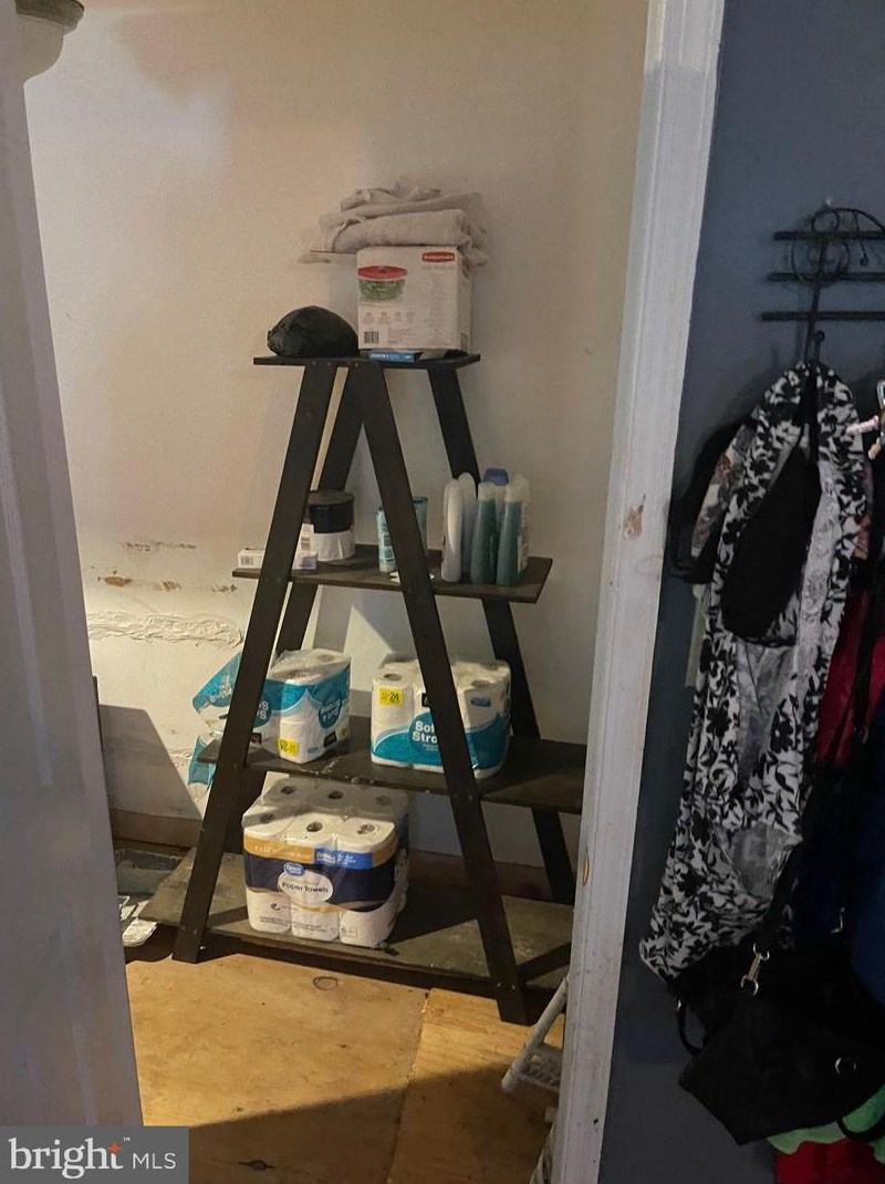 4816 Laurel Ave, Baltimore MD 21215-6402 exterior