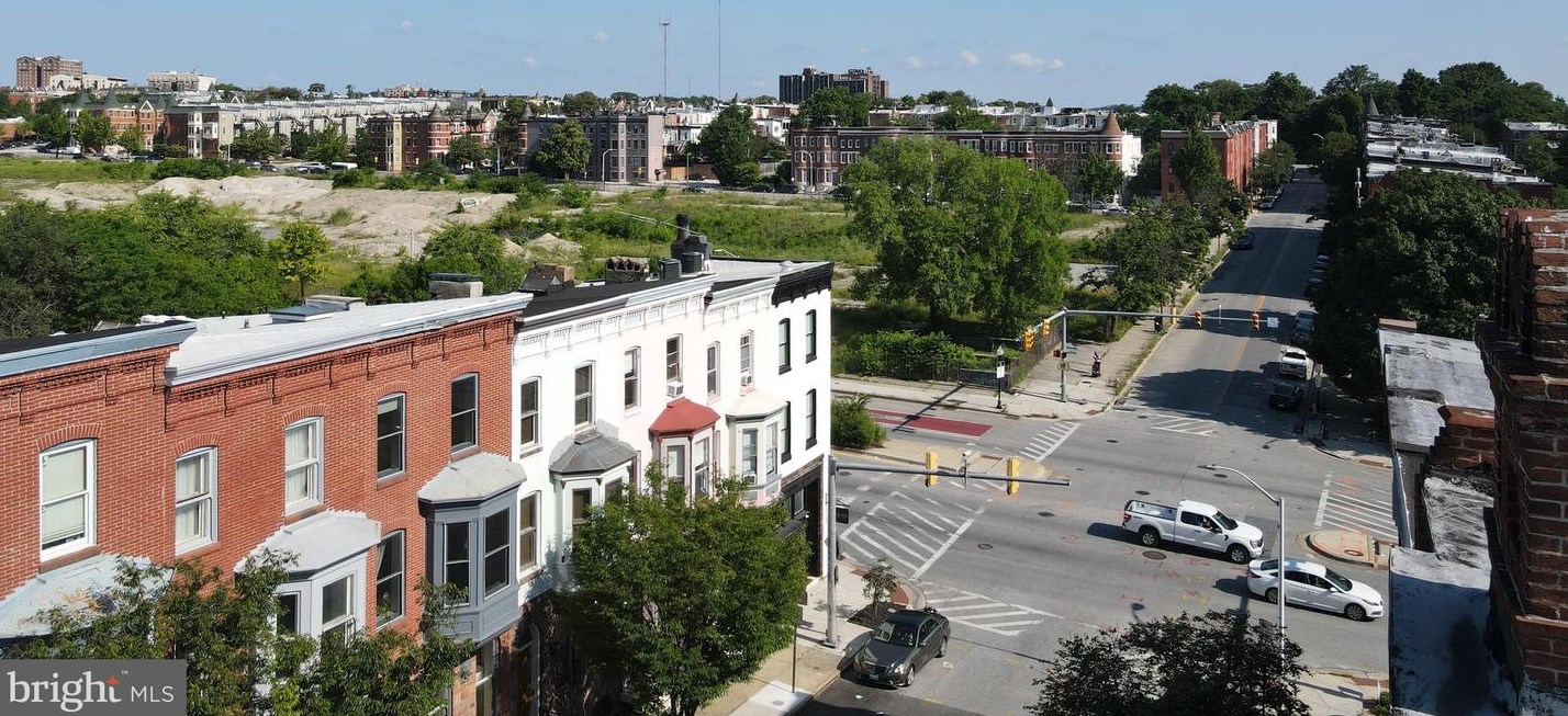 1739 Park Ave, Baltimore MD  21217-4816 exterior