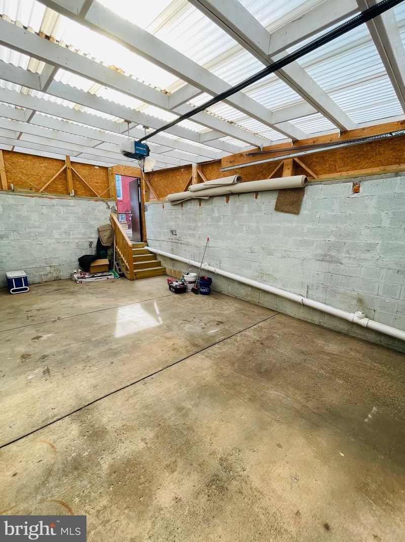 418 Bonsal St, Baltimore MD  21224-2708 exterior