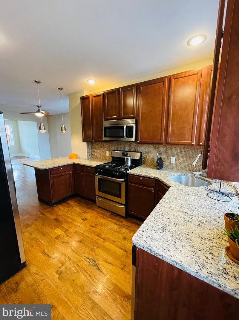 418 Bonsal St, Baltimore MD  21224-2708 exterior