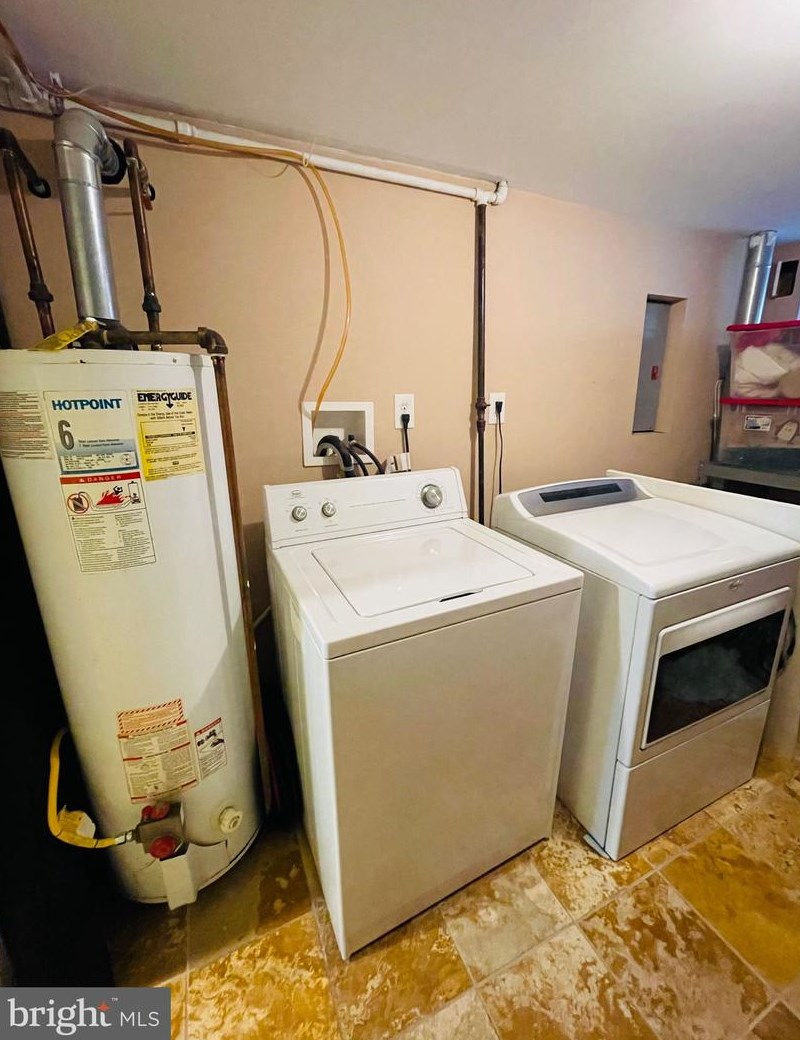 418 Bonsal St, Baltimore MD  21224-2708 exterior