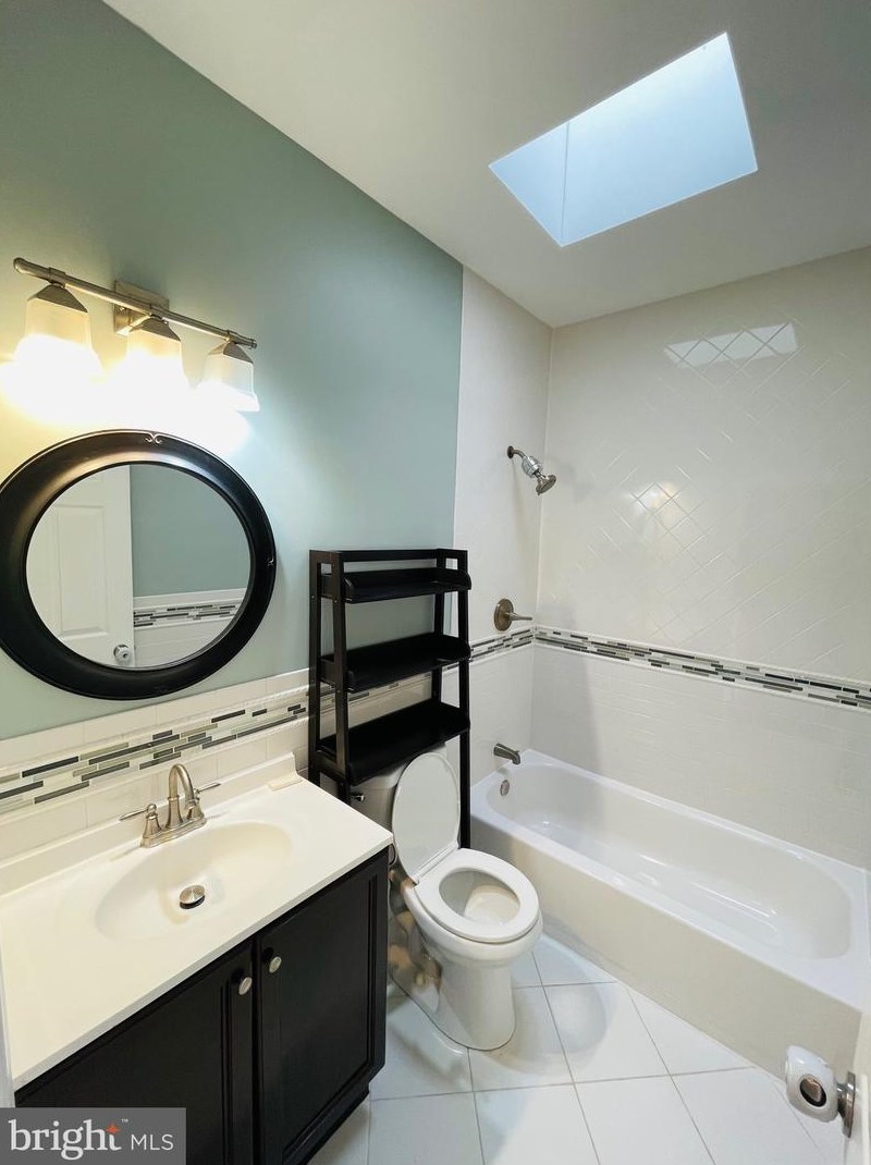 418 Bonsal St, Baltimore MD  21224-2708 exterior