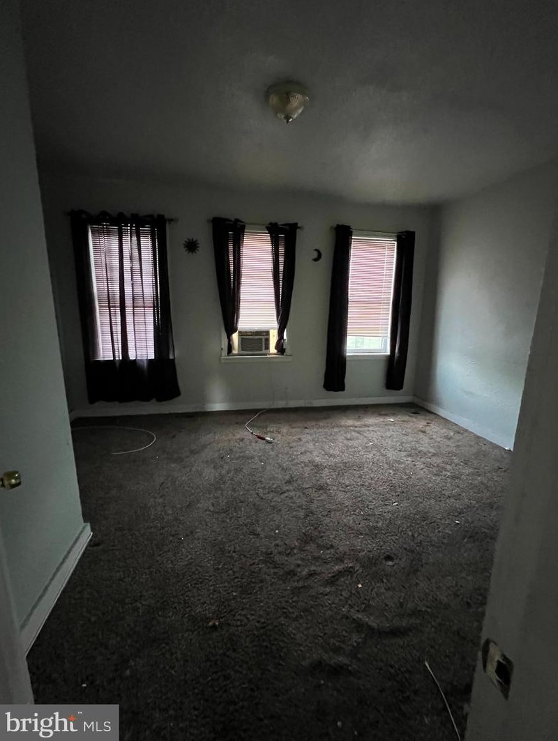 2818 Quantico Ave, Baltimore MD 21215-6621 exterior