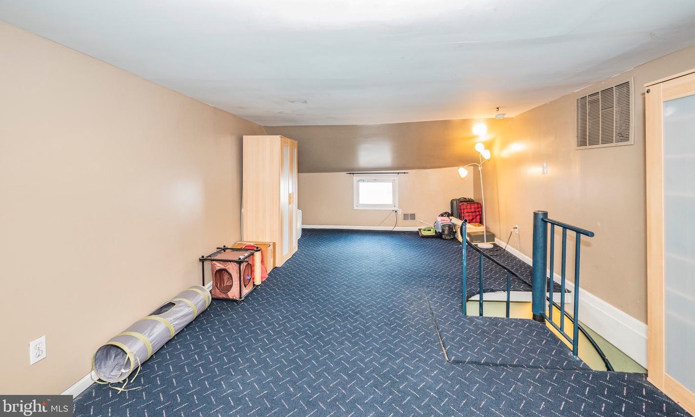 609 Fremont Ave, Baltimore MD 21217-2553 exterior