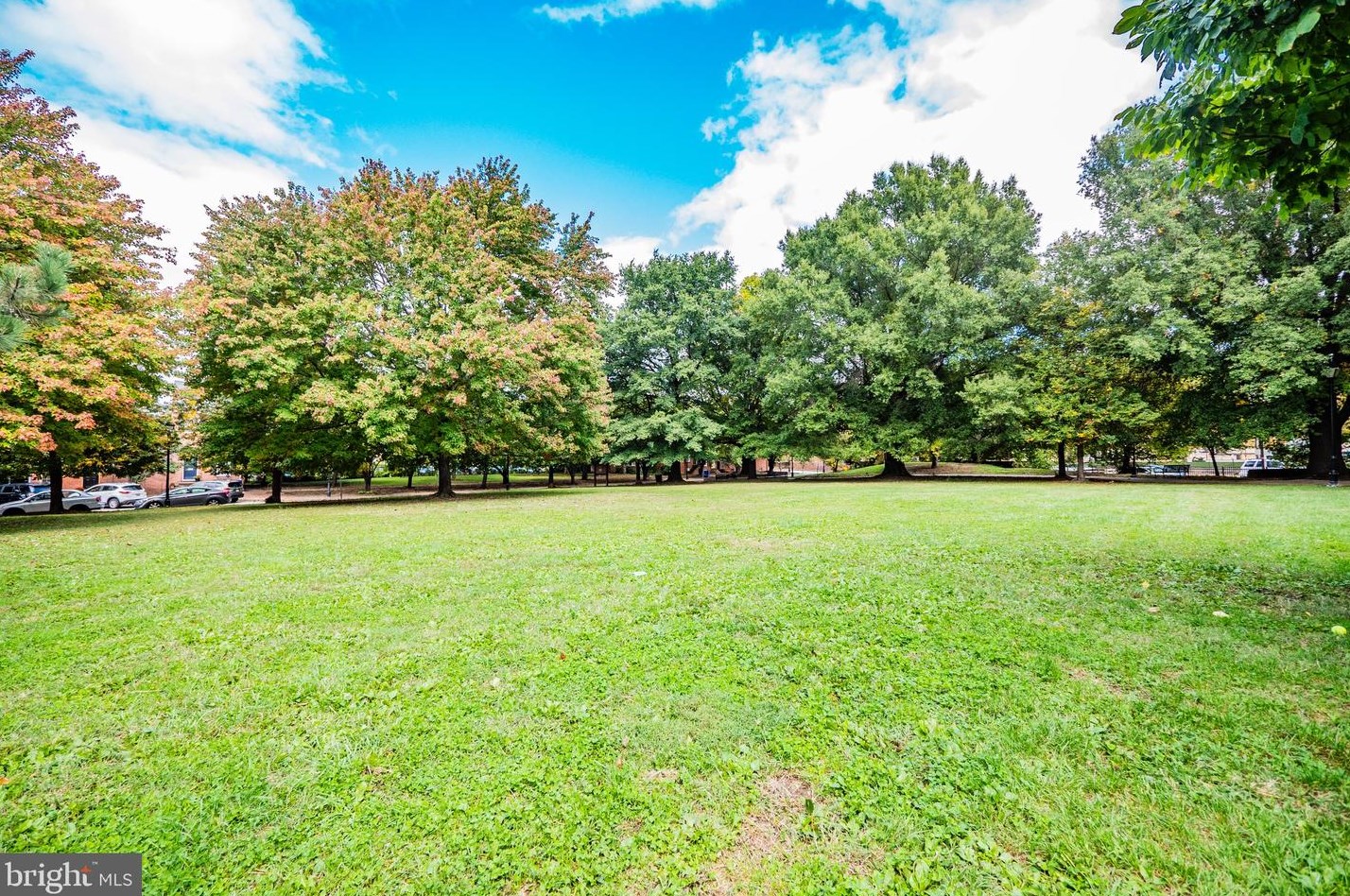 609 Fremont Ave, Baltimore MD 21217-2553 exterior