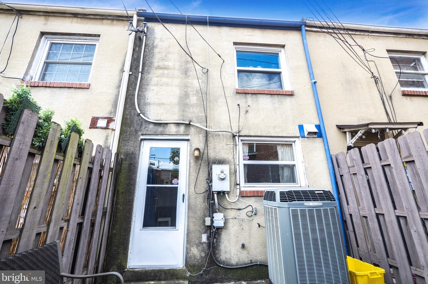 609 Fremont Ave, Baltimore MD 21217-2553 exterior