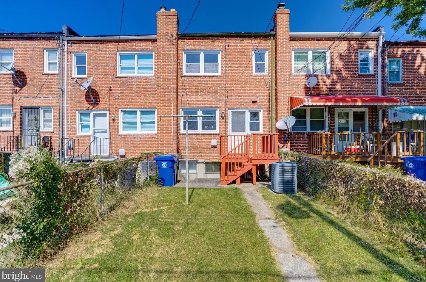 3809 Bonview Ave, Baltimore MD 21213-2012 exterior