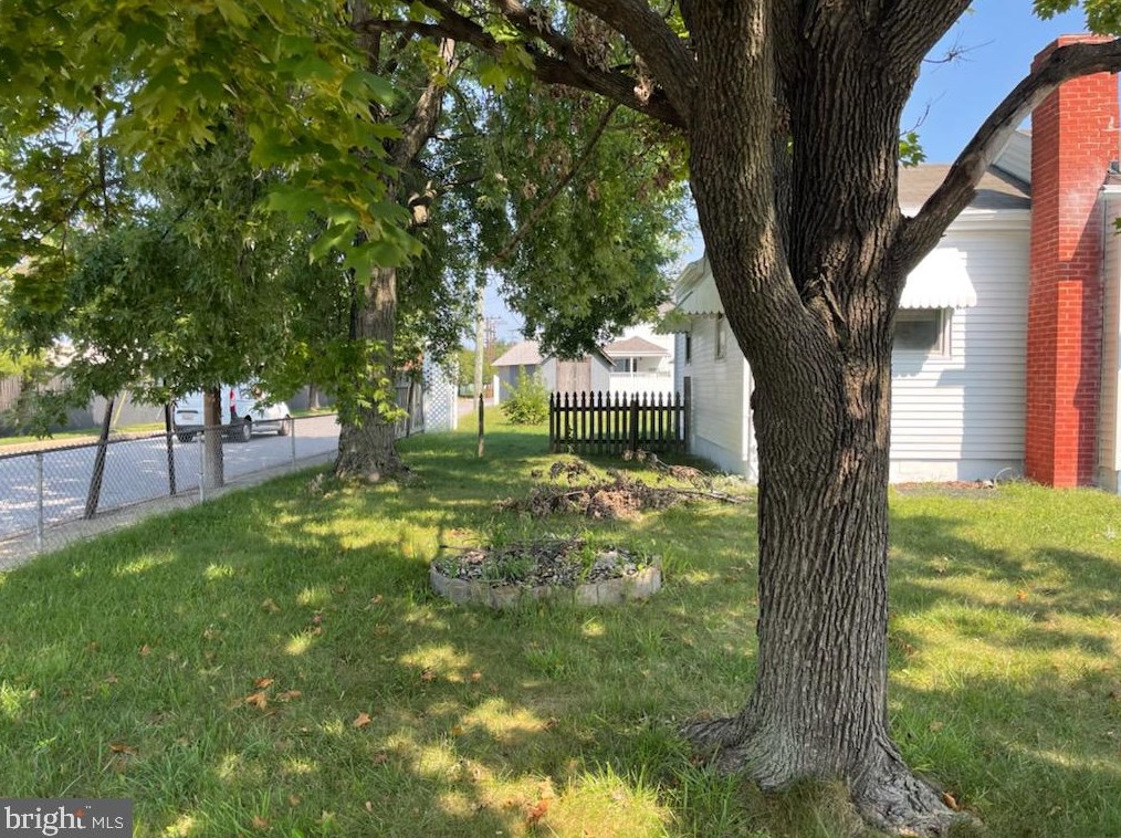 6500 Colgate Ave, Baltimore MD  21222-4003 exterior