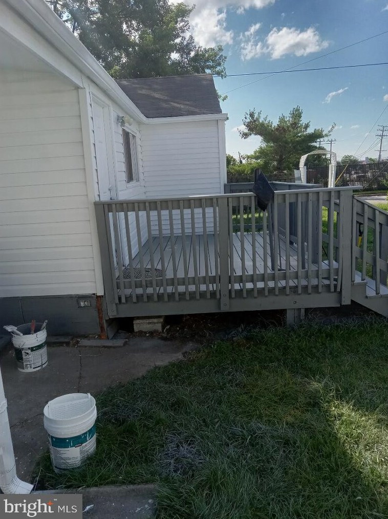 6500 Colgate Ave, Baltimore MD  21222-4003 exterior