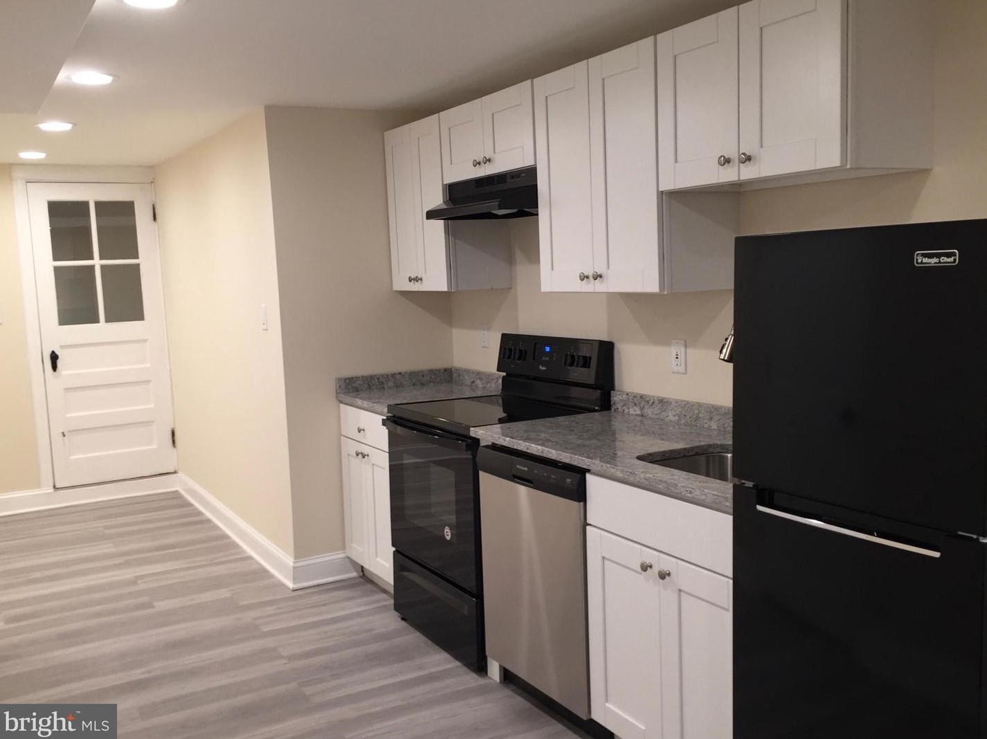 329 Drew St, Baltimore MD 21224-2717 exterior