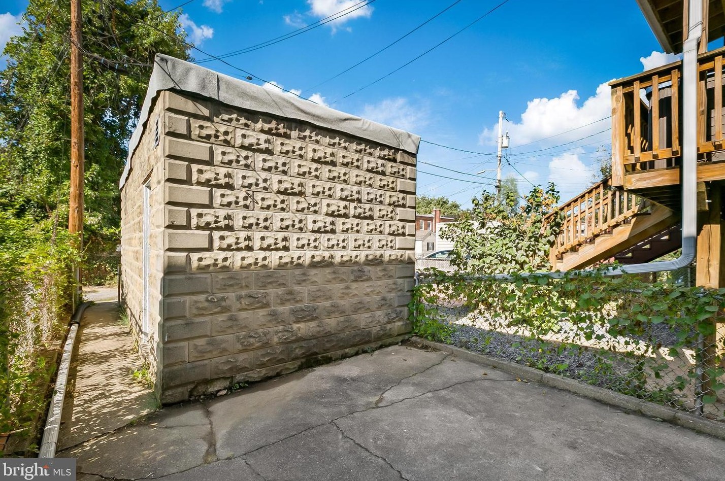 1418 Weldon Pl, Baltimore MD  21211-1537 exterior