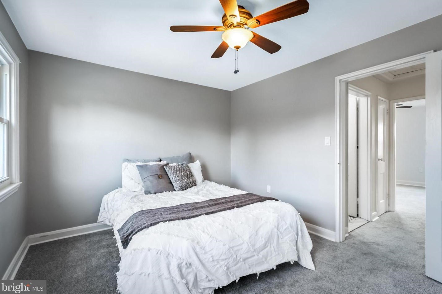 1418 Weldon Pl, Baltimore MD  21211-1537 exterior