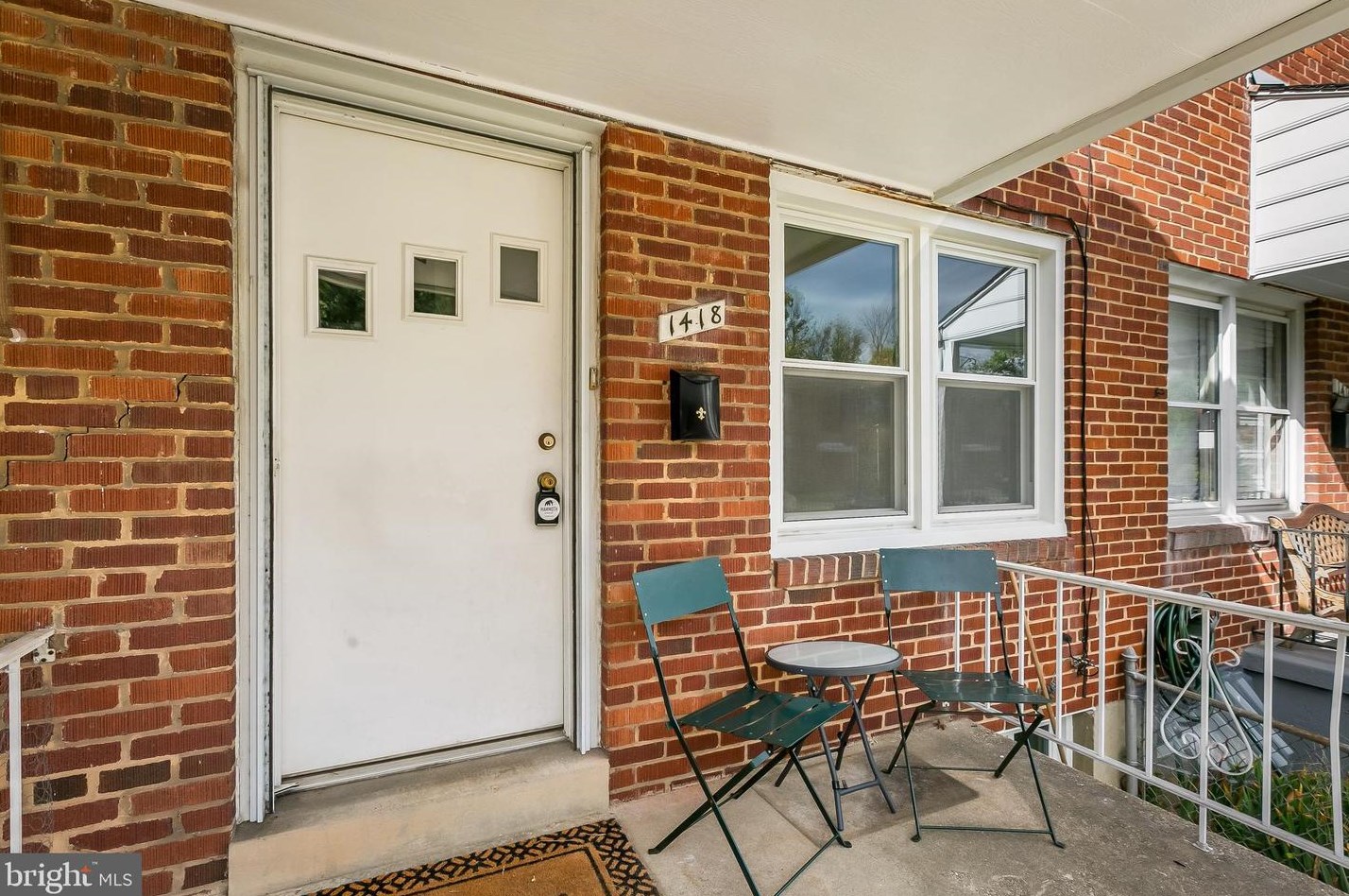 1418 Weldon Pl, Baltimore MD  21211-1537 exterior