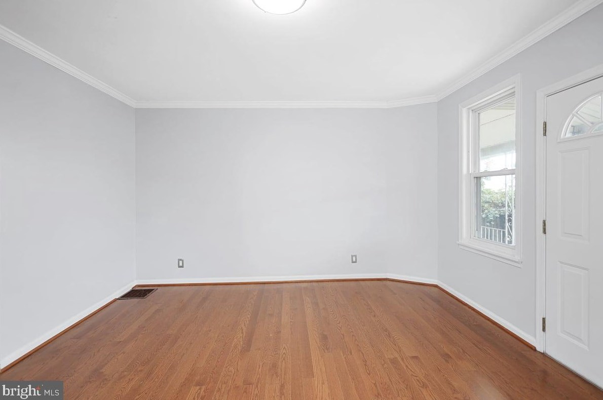 6512 Baltimore St, Baltimore MD  21222-1108 exterior