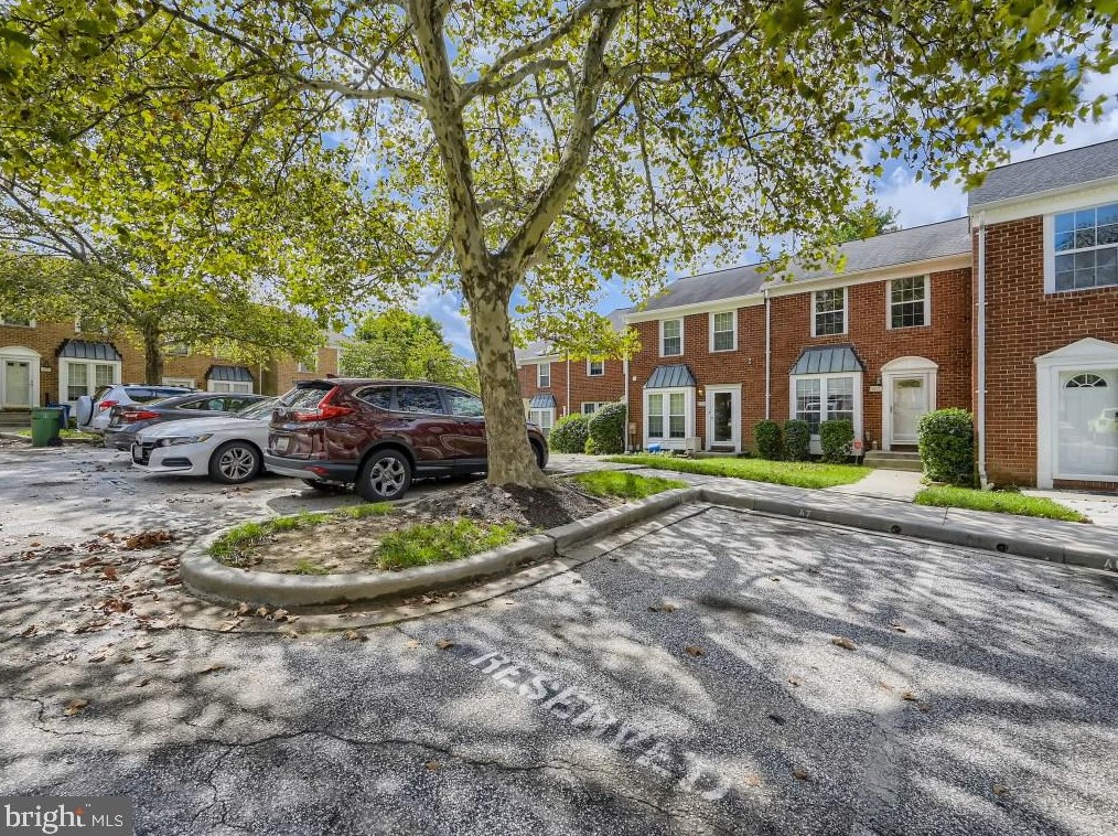 907 Dartmouth Glen Way, Baltimore MD  21212-3247 exterior