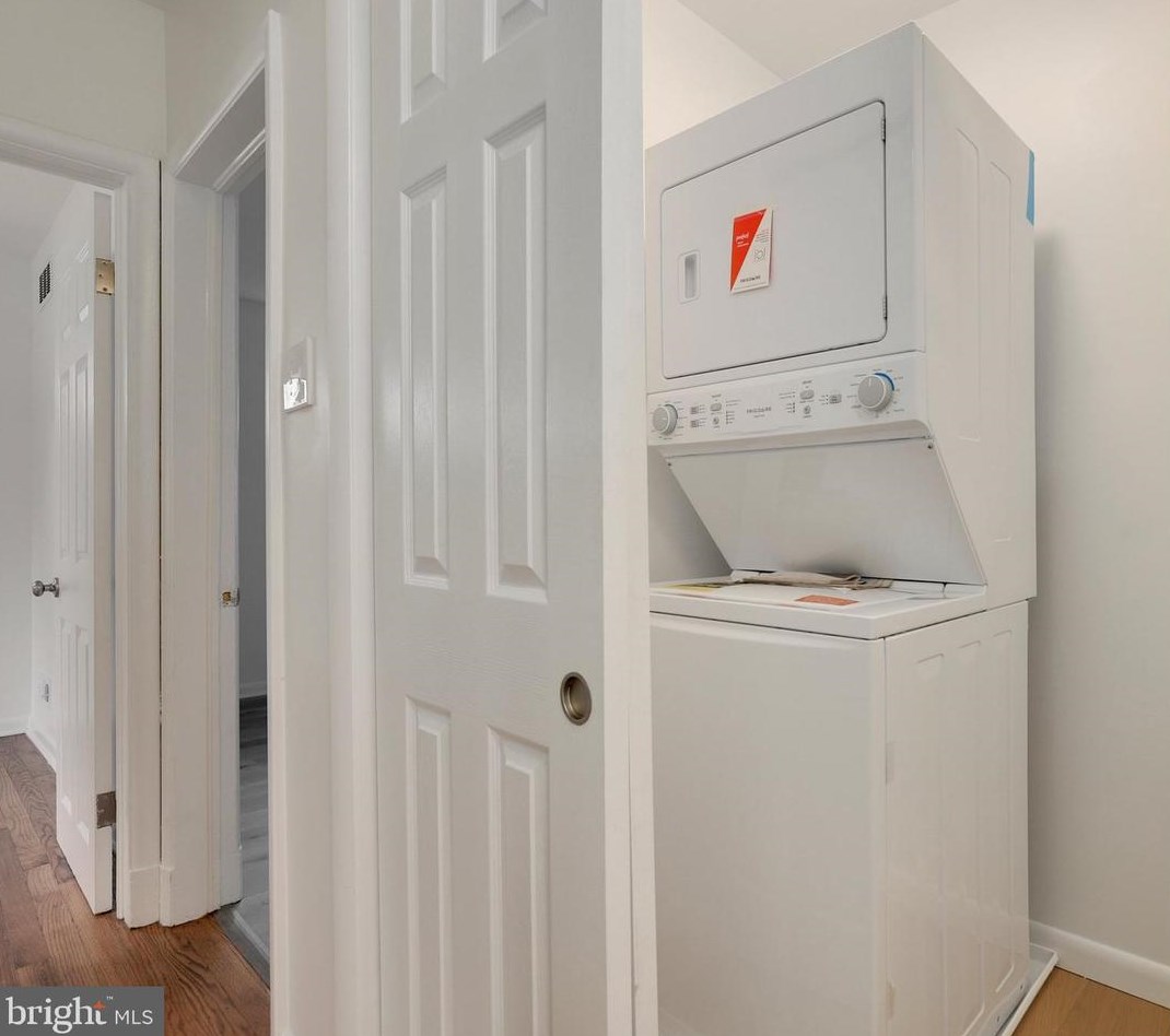 417 Nottingham Rd, Baltimore MD  21229-2439 exterior