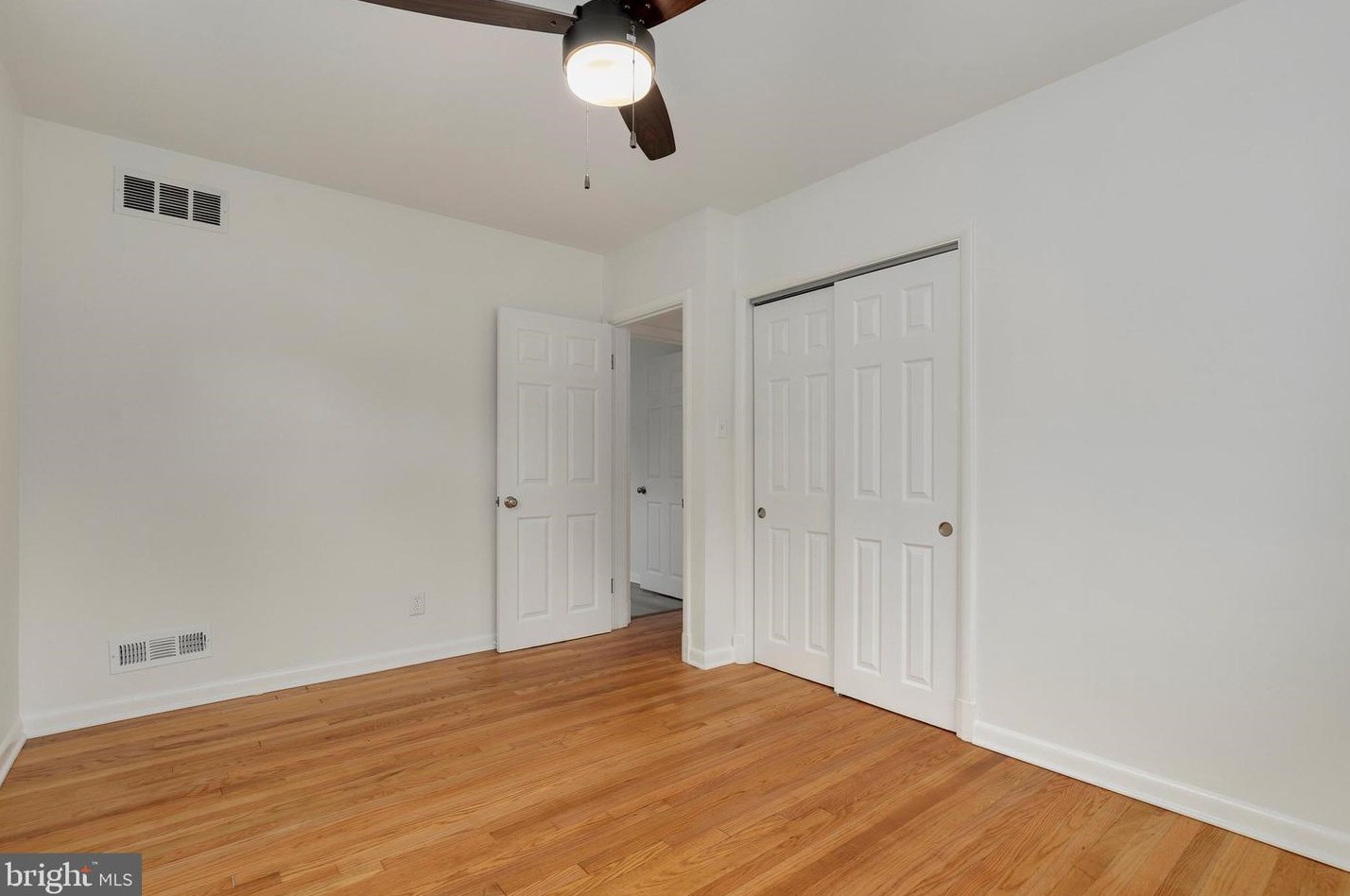 417 Nottingham Rd, Baltimore MD  21229-2439 exterior